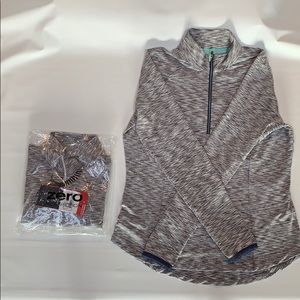 Women’s Moisture Wicking Golf 1/4 Zip Pull Over